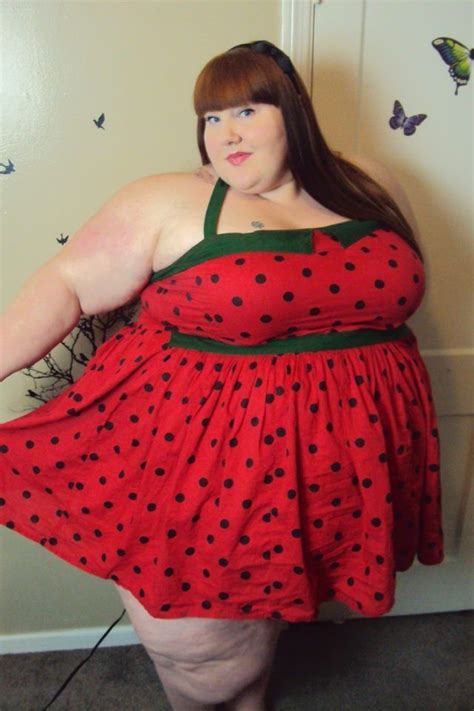Posts 169 - 180.Kellie Kay is a Caucasian SSBBW model who lives in Ohio, United States. She identifies as a feedee. She was featured in The Adipositivity Project. She has appeared in sets and videos with BigCuties Ash (Ash 110 and 111, Ash's Clips4Sale, Gorge-Us Girls Clips4Sale, Kellie Kay's Clips4Sale) and Trysta (Trysta 249 and 250), as well as Kiyomi (Kiyomi's Clips4Sale).